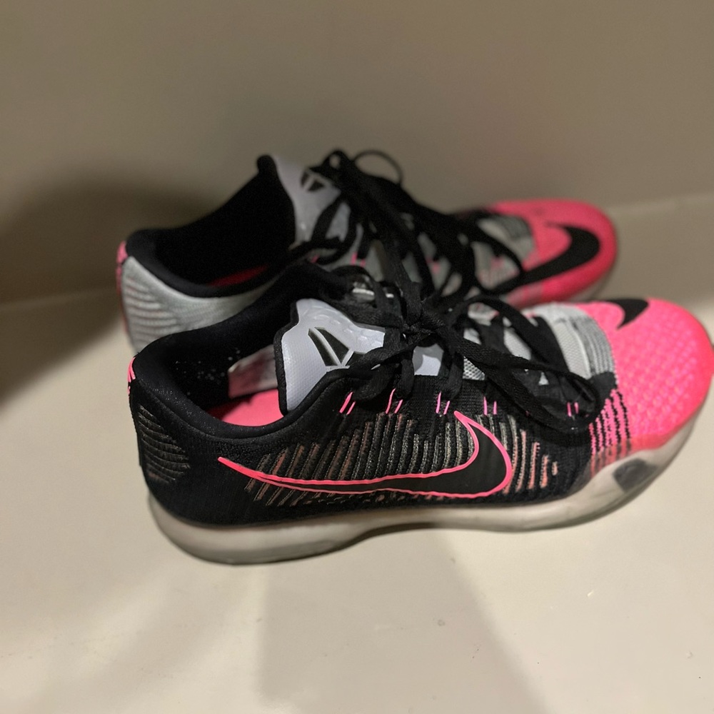 NIKE Kobe shoes